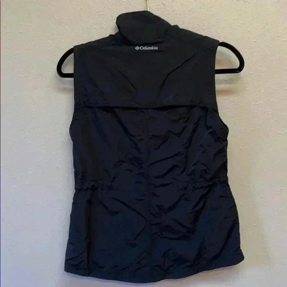 COLUMBIA SPORTSWEAR Women’s Vest - Picture 5 of 6